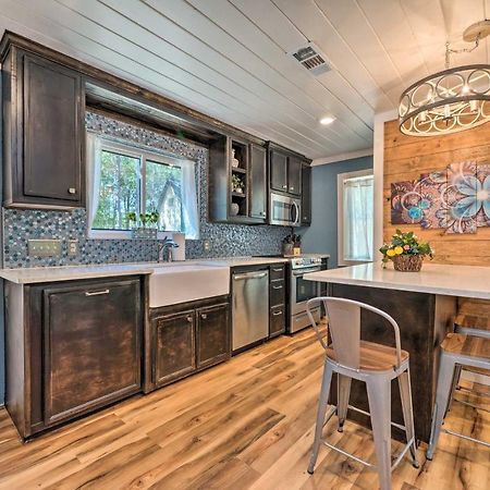 Modern Broken Bow Cabin, Near Lake And Wineries Exterior photo