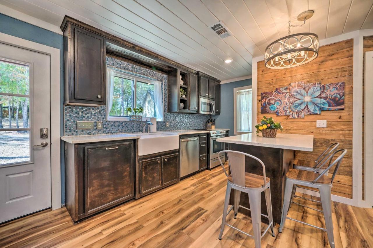 Modern Broken Bow Cabin, Near Lake And Wineries Exterior photo