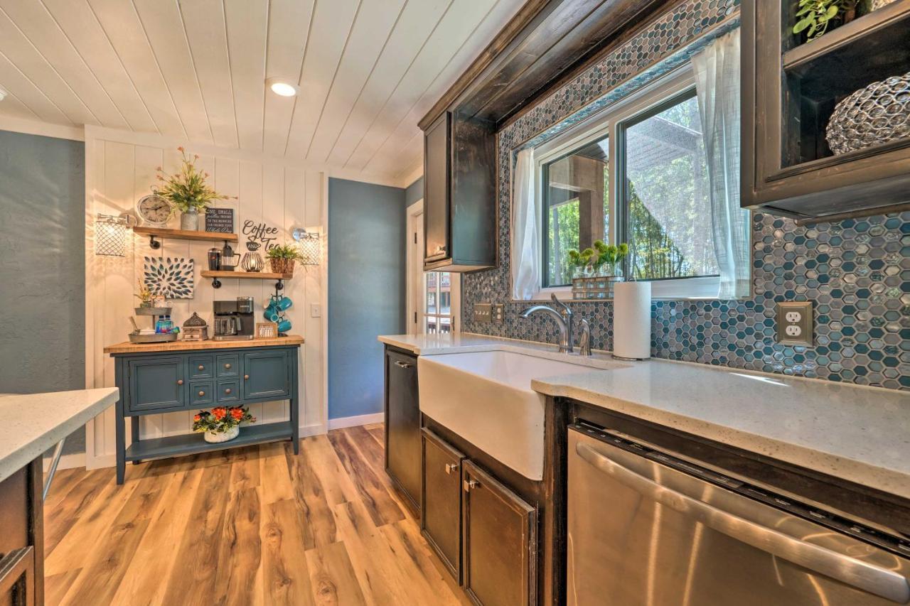 Modern Broken Bow Cabin, Near Lake And Wineries Exterior photo