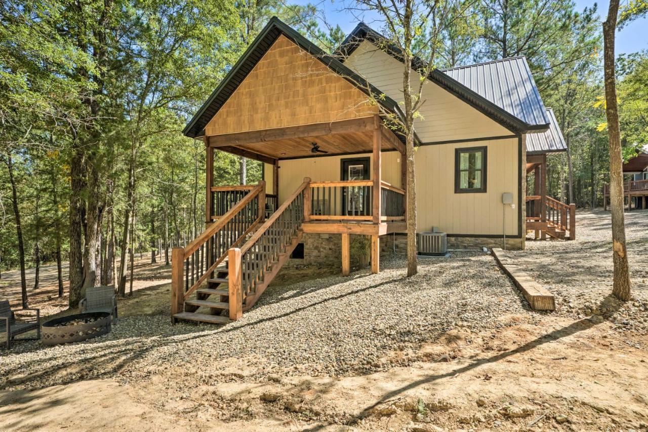 Modern Broken Bow Cabin, Near Lake And Wineries Exterior photo